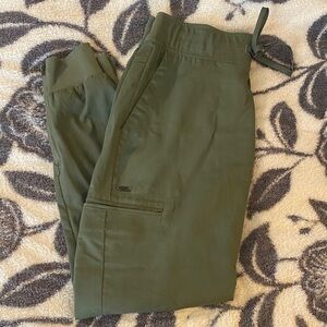 Woman’s Olive green scrub joggers